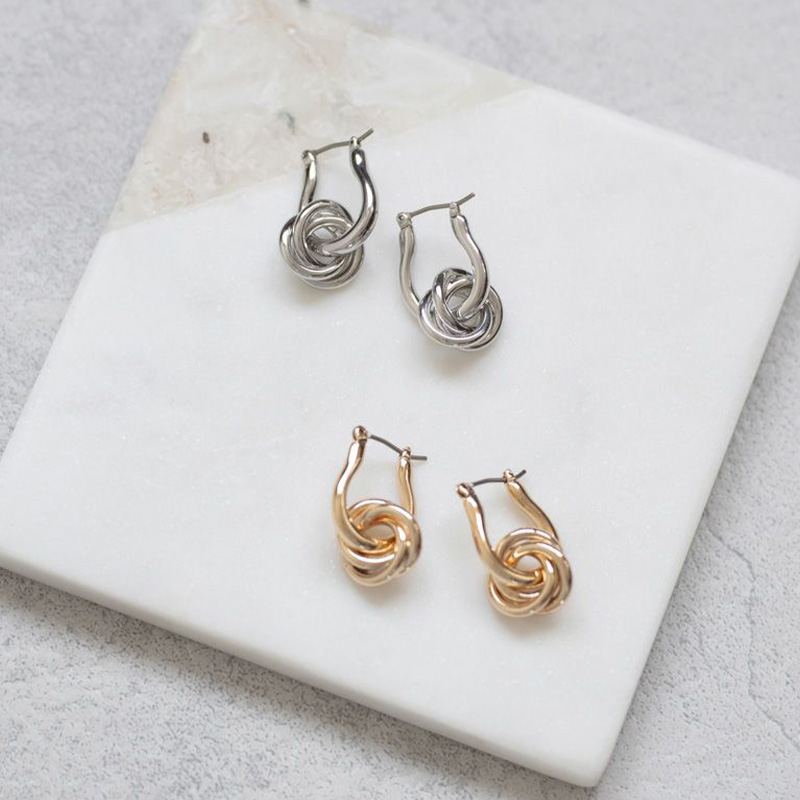 スタックリングスクリューフィットピアス