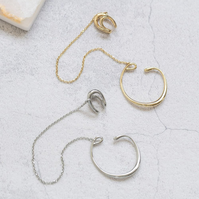 ダブルエンフォールドチェーンイヤーカフ