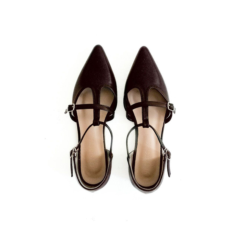 category_shoes.jpg