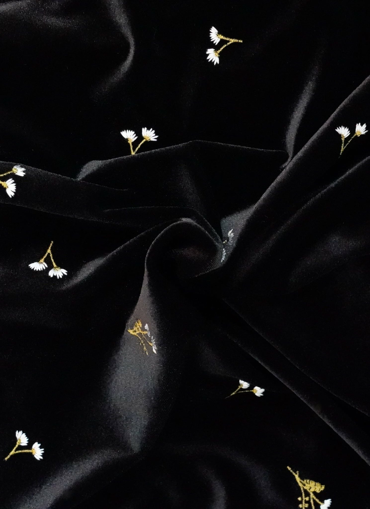 小花柄刺繍テーラードジャケット｜レディースファッションrevoam
