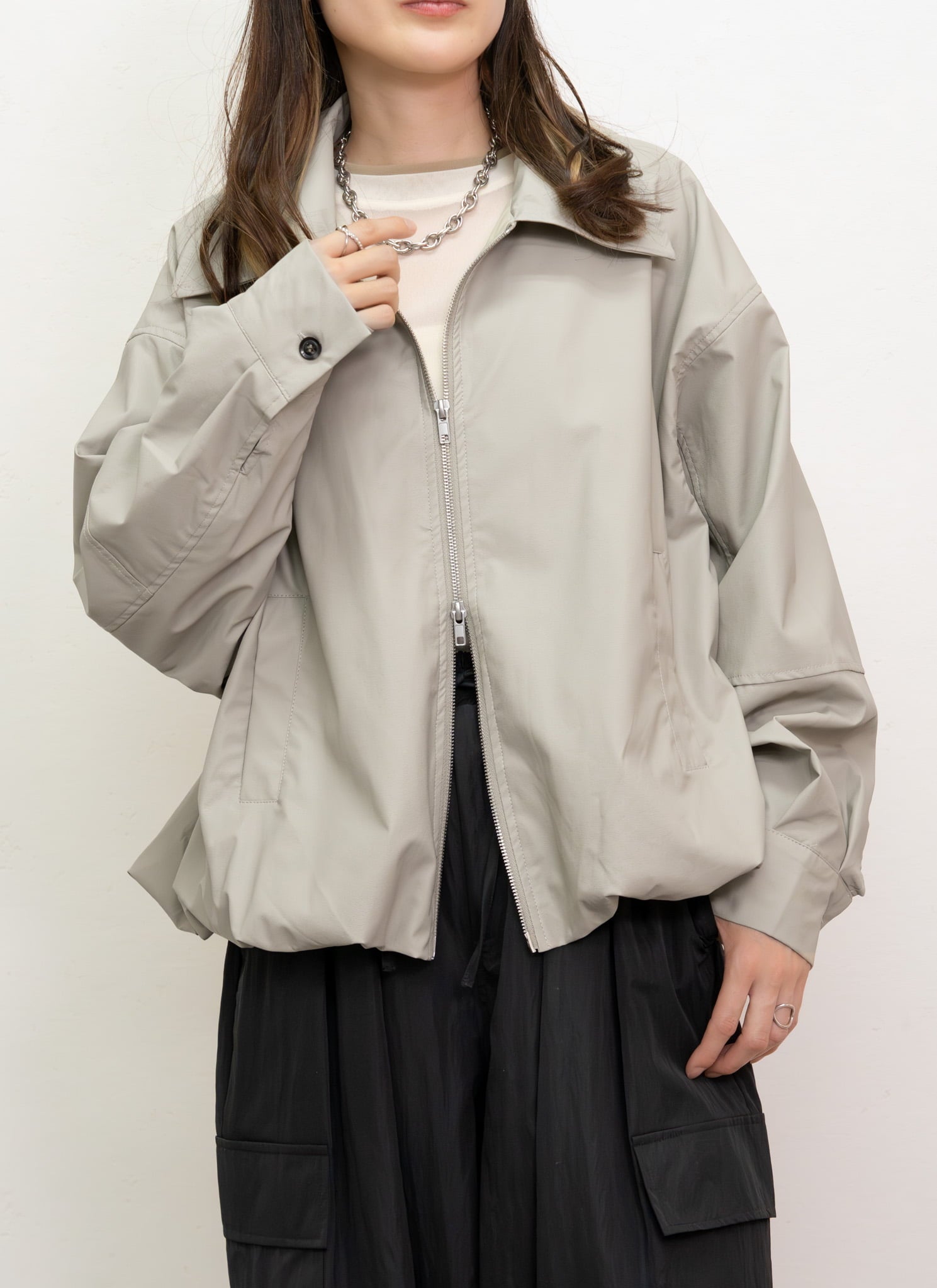 ウォッシャブルフェイクレザーバルーンジャケット｜レディース