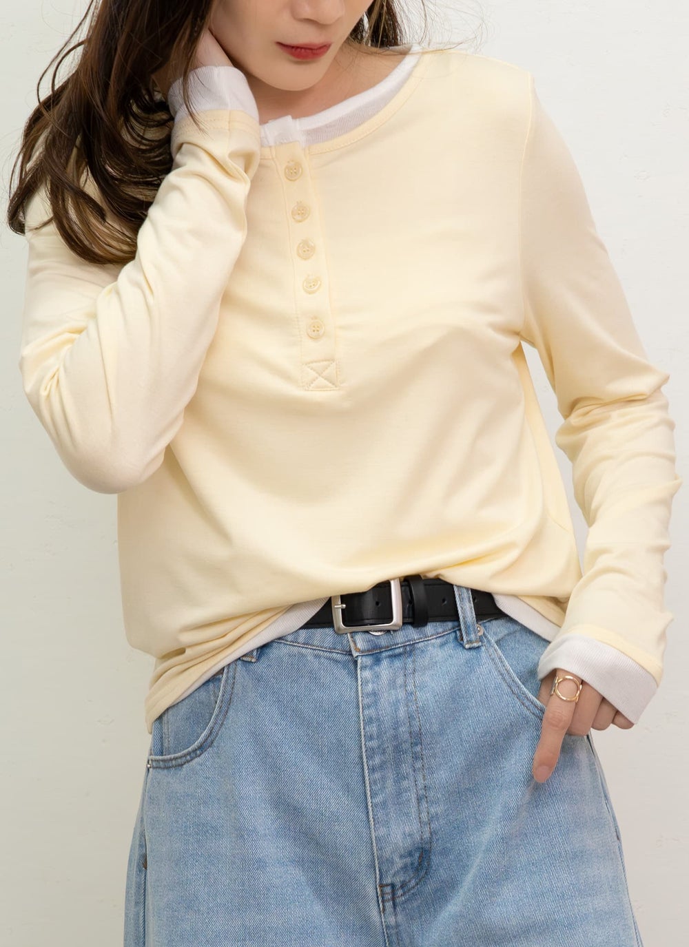 配色ヘンリーネックプルオーバー