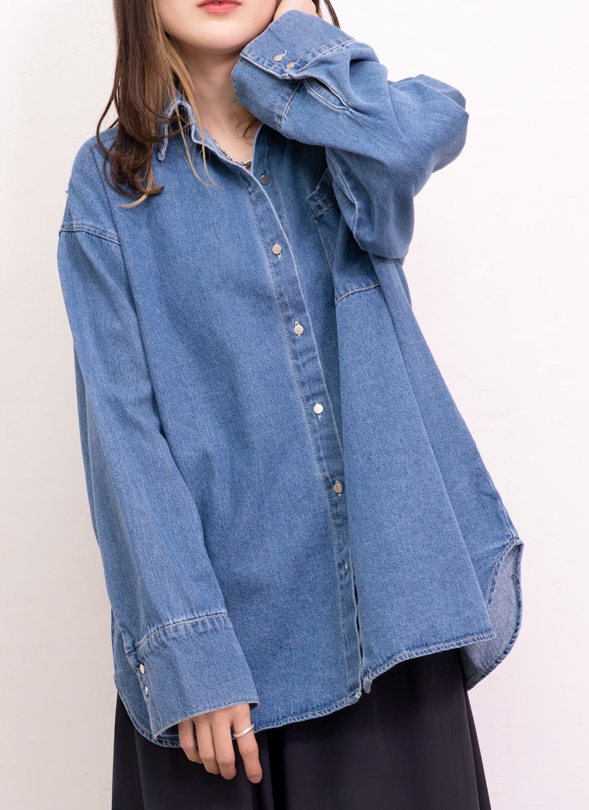 デニムオーバーサイズシャツ