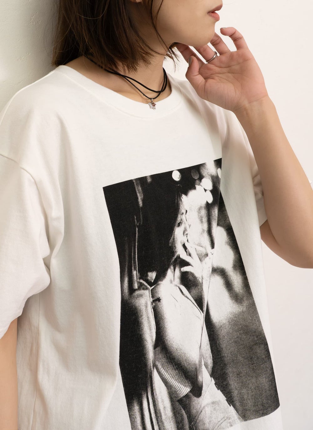 モノトーンフォトプリントTシャツ