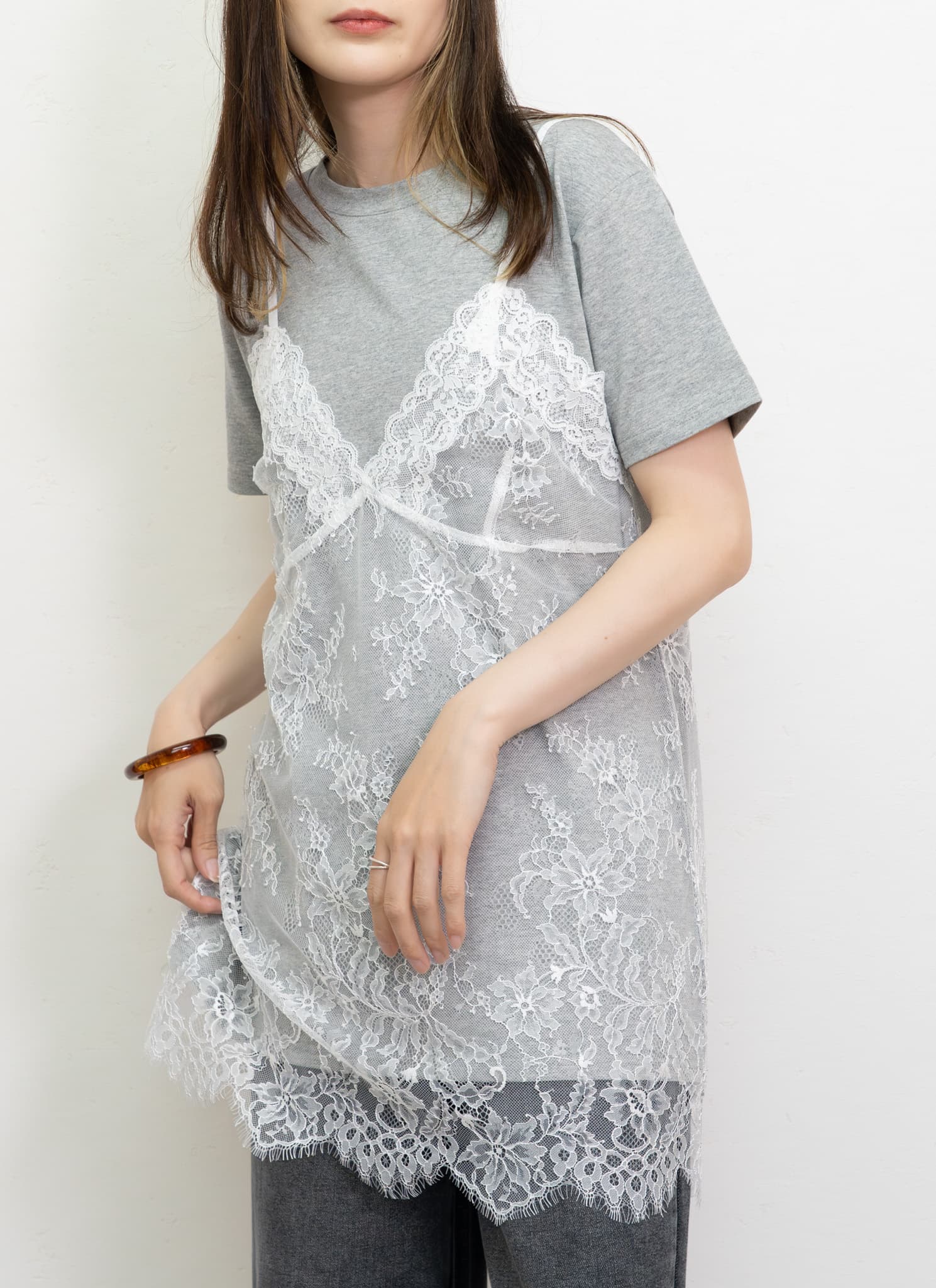 レースキャミレイヤードTシャツ｜レディースファッションrevoam