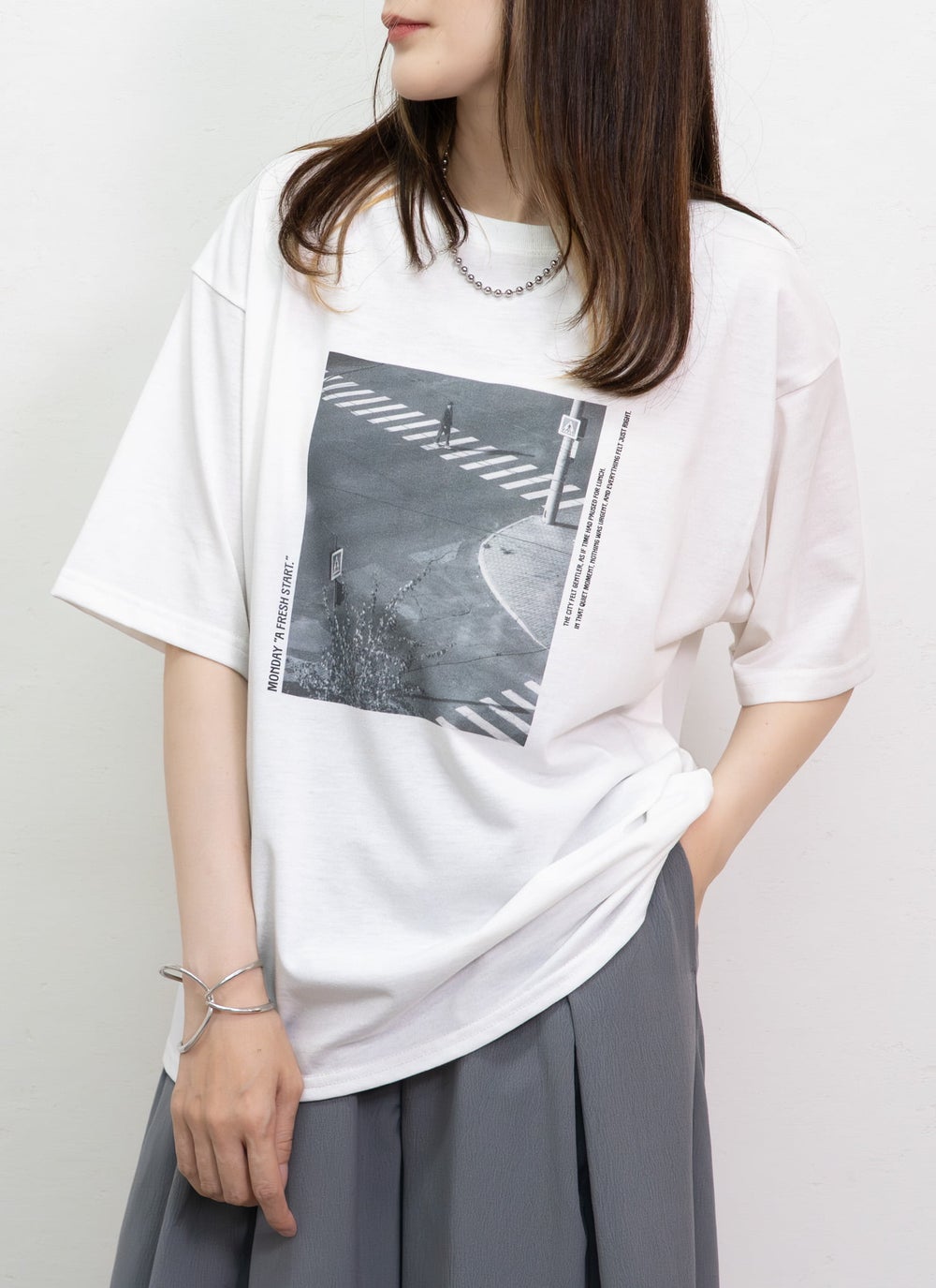リラックスシルエットTシャツ