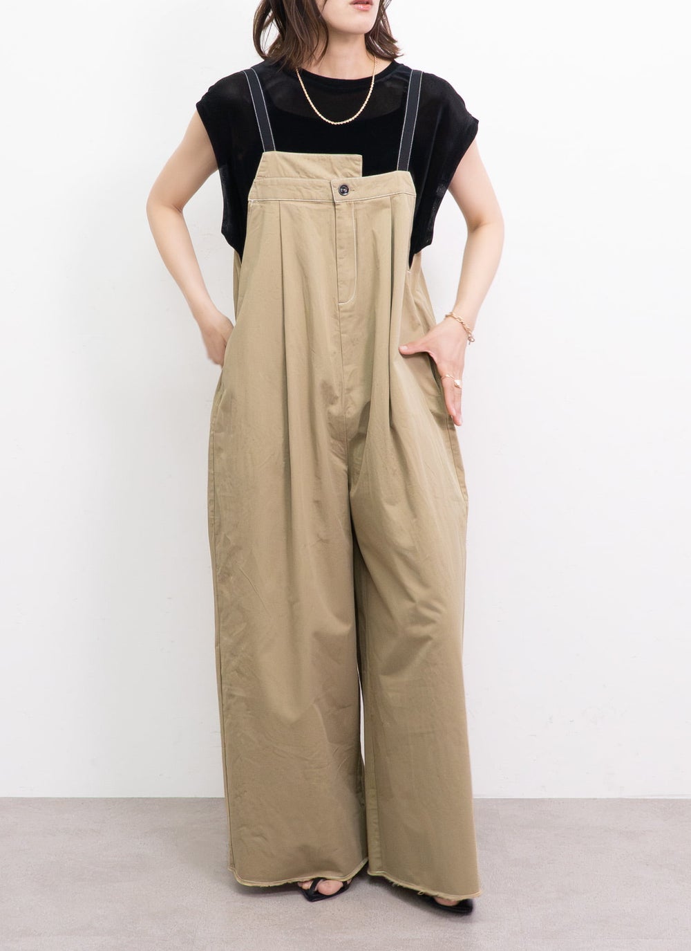 アシメサロペット